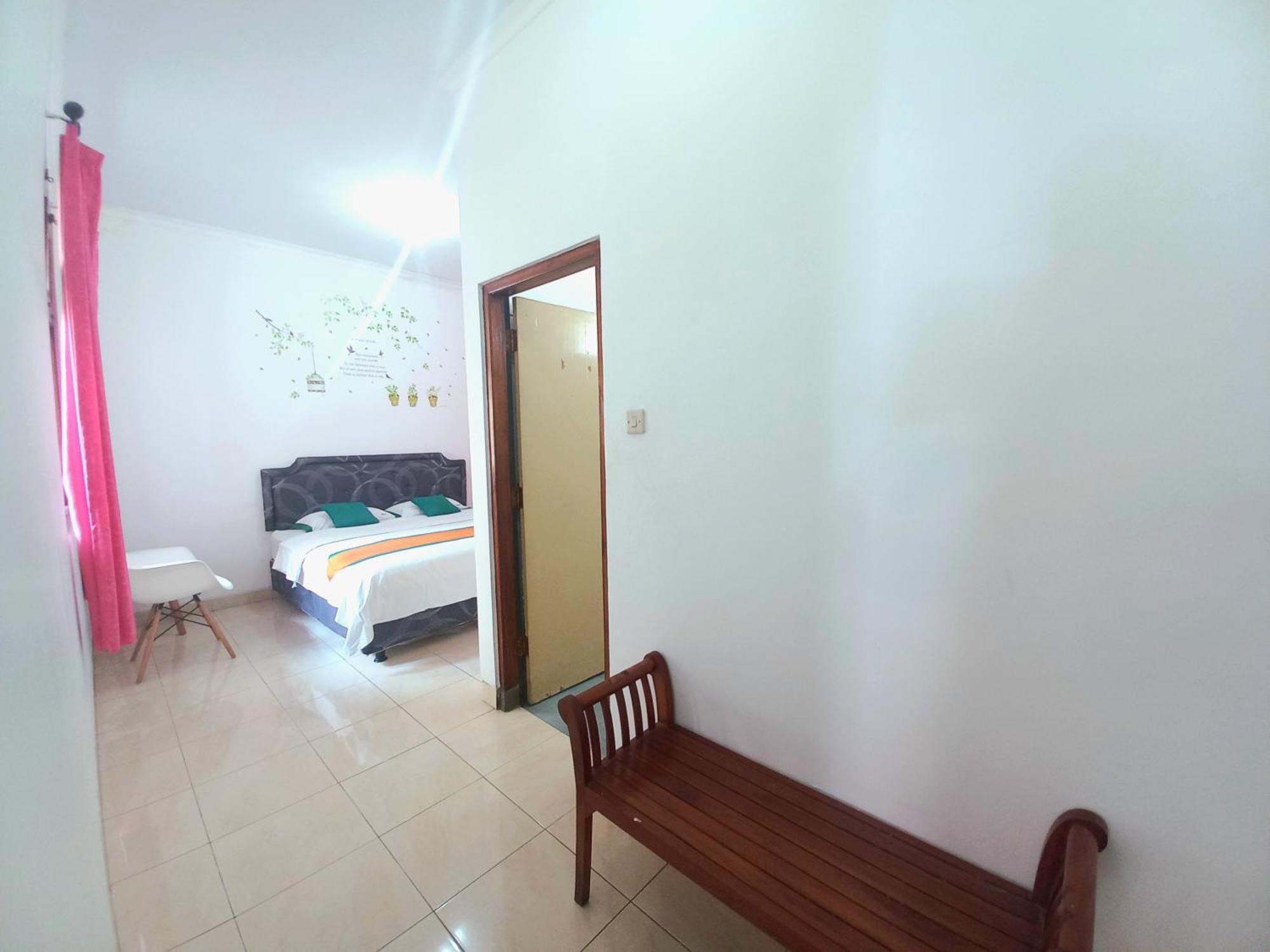 Homestay Simply Homy Warungboto Dekat Gembiraloka Джок'якарта Екстер'єр фото